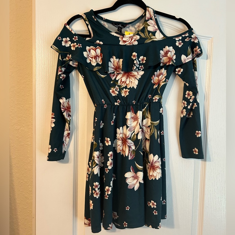 Girl’s size small off the shoulder dress